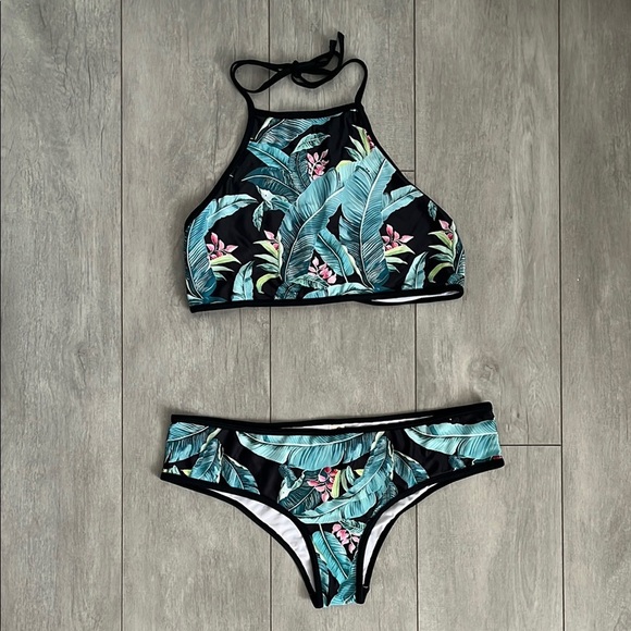 CUPSHE Tropical Leaf Print Swimsuit Bikini Set, Size L - Picture 1 of 9